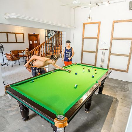 Bliss & Beats Hostel プノンペン エクステリア 写真