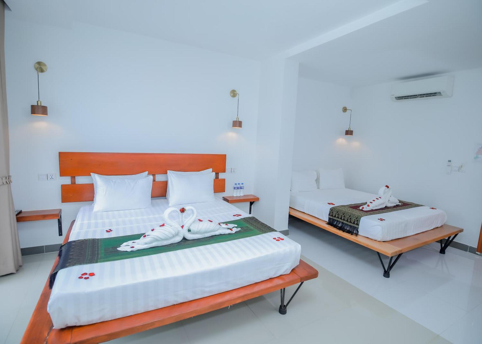 Bliss & Beats Hostel プノンペン エクステリア 写真